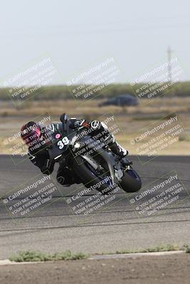 media/Sep-07-2024-Pacific Track Time (Sat) [[9bb89f5e83]]/A group/Phone Wall Paper 1000am/